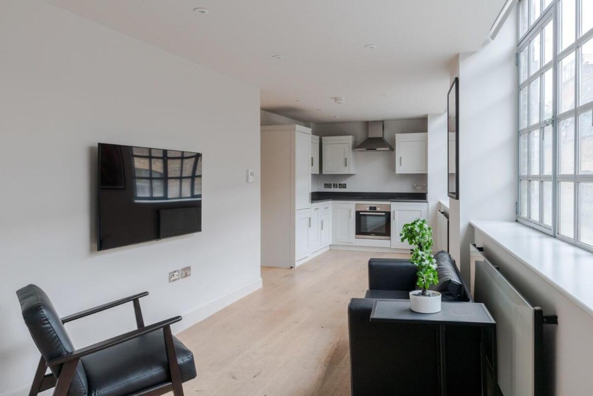 Dolls House - Farringdon - By Frankie Says Apartment ลอนดอน ภายนอก รูปภาพ